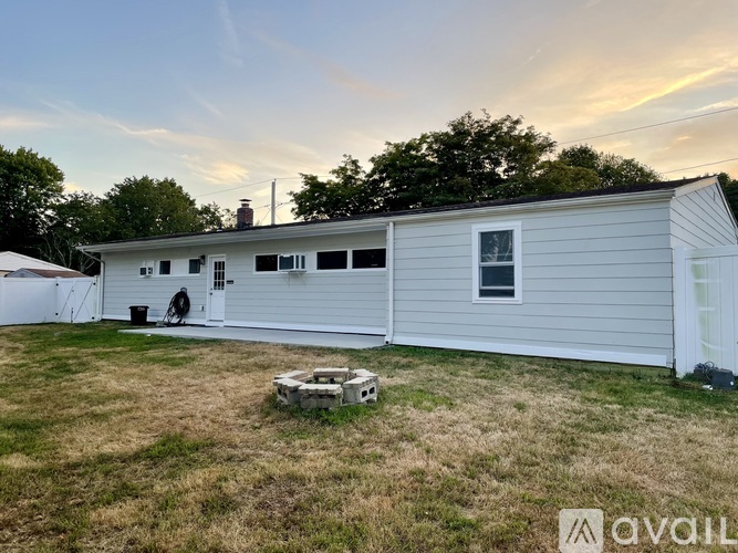 265 Marina Drive 3 Beds Single Family Home for Rent - Photo gallery 2