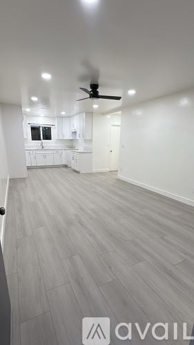 14038 Kornblum Avenue 3 Beds Single Family Home for Rent - Photo gallery 1