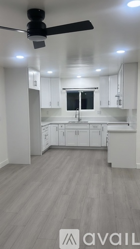 14038 Kornblum Avenue 3 Beds Single Family Home for Rent - Photo gallery 2