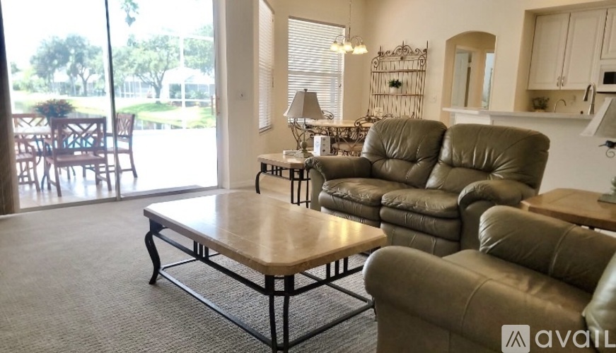 18116 Heron Walk Drive 4 Beds Single Family Home for Rent - Photo gallery 3
