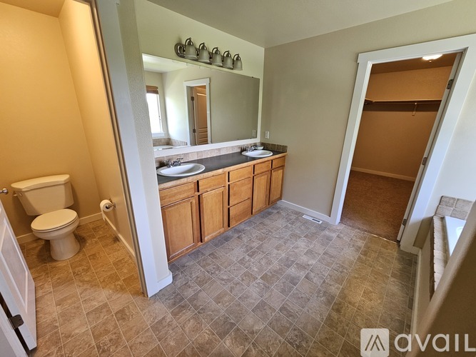 9962 West Bronze Street 4 Beds Single Family Home for Rent - Photo gallery 5