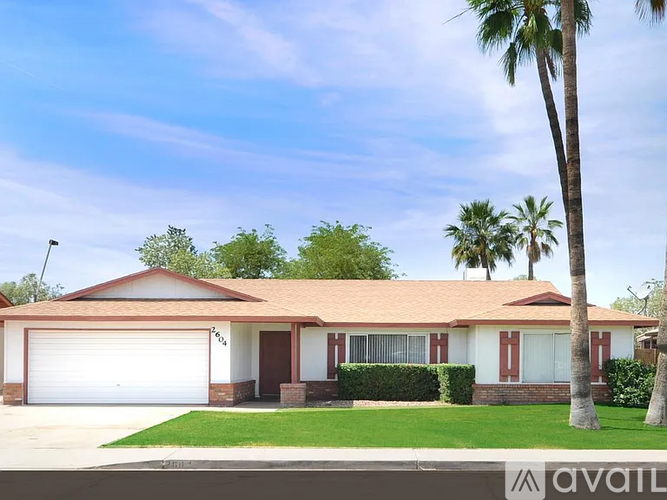 2604 S Cottonwood Dr 4 Beds Single Family Home for Rent - Photo gallery 1