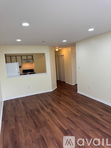 604 Jesse Way 1 Condo for Rent - Photo gallery 1