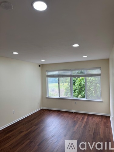 604 Jesse Way 1 Condo for Rent - Photo gallery 3