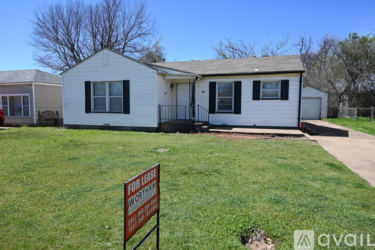 A house is for lease in Worthing.