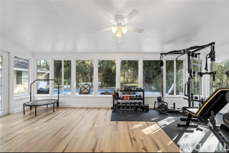 104 Big Pine Drive 5 Beds Single Family Home for Rent - Photo gallery 1