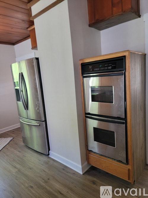 348 Marion Avenue 3 Beds Single Family Home for Rent - Photo gallery 5