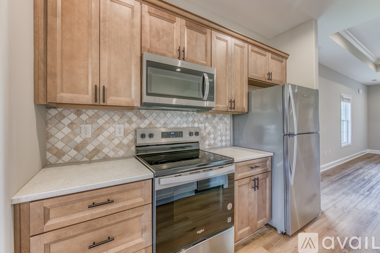 331 Monroe Dr 3 Beds Single Family Home for Rent - Photo gallery 2