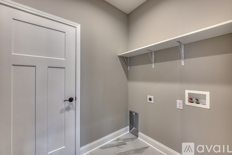 331 Monroe Dr 3 Beds Single Family Home for Rent - Photo gallery 4