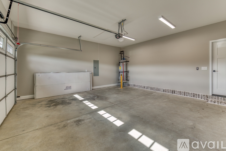 331 Monroe Dr 3 Beds Single Family Home for Rent - Photo gallery 5