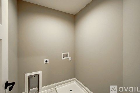 33 Atlas Wy 3 Beds Apartment for Rent