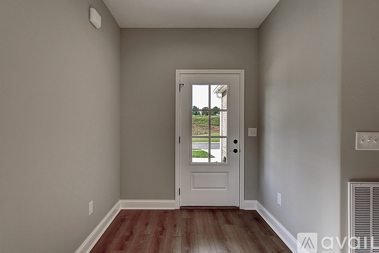 209 University Pkwy 3 Beds Single Family Home for Rent - Photo gallery 1
