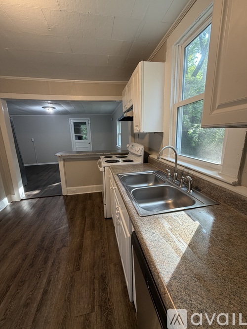 819 Chestnut St 3 Beds Single Family Home for Rent - Photo gallery 5