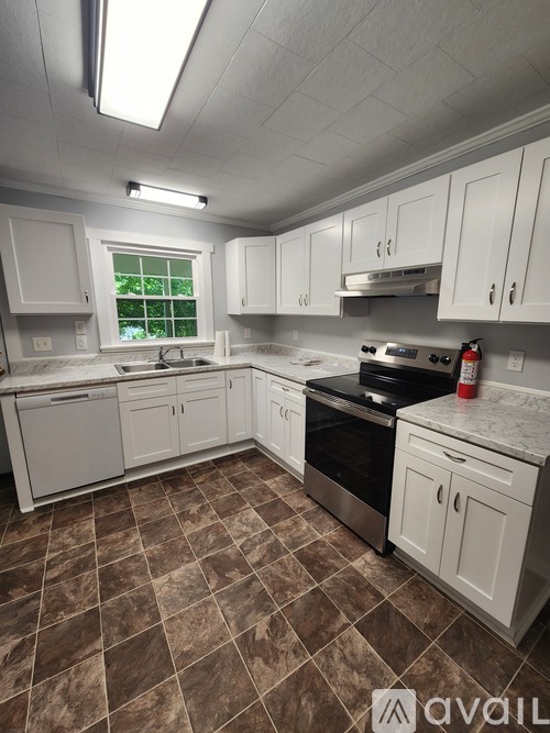 204 Shryer Rd 3 Beds Single Family Home for Rent - Photo gallery 3