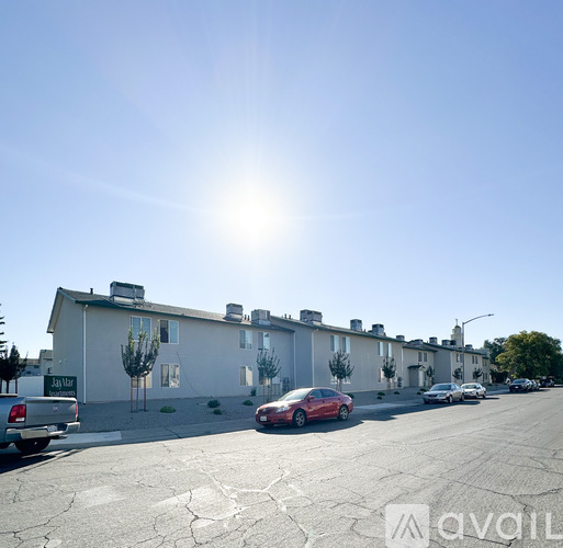 1315 Dustin Dr 2 Beds Apartment for Rent - Photo gallery 2