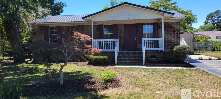 706 Raintree Lane 3 Beds Single Family Home for Rent - Photo gallery 1