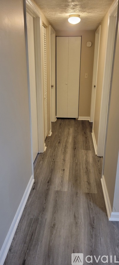 706 Raintree Lane 3 Beds Single Family Home for Rent - Photo gallery 5