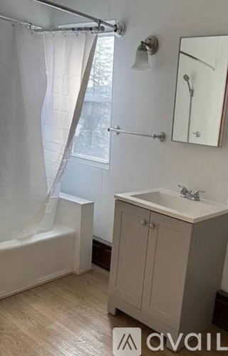 331 New Castle St 3 Beds Single Family Home for Rent - Photo gallery 5