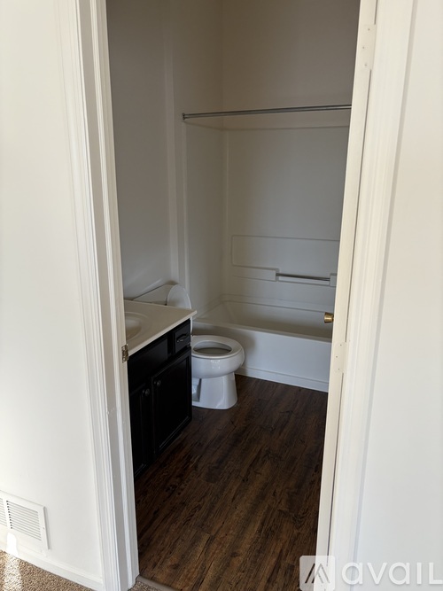 4144 Clark Street 2 Beds Townhouse for Rent - Photo gallery 2