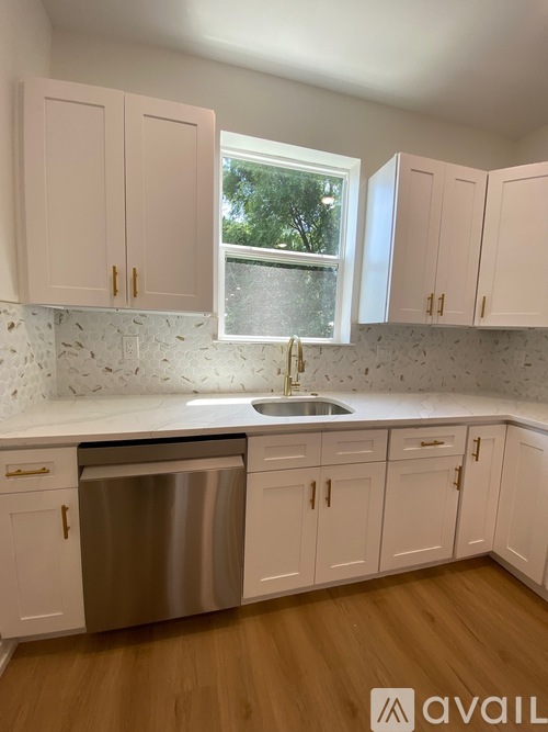 4202 Fairmount Ave 2 Beds Apartment for Rent - Photo gallery 3