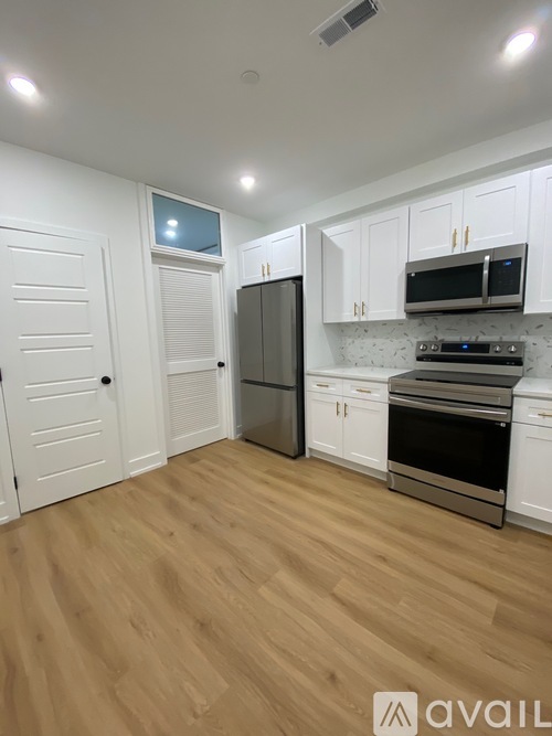 4202 Fairmount Ave 2 Beds Apartment for Rent - Photo gallery 3