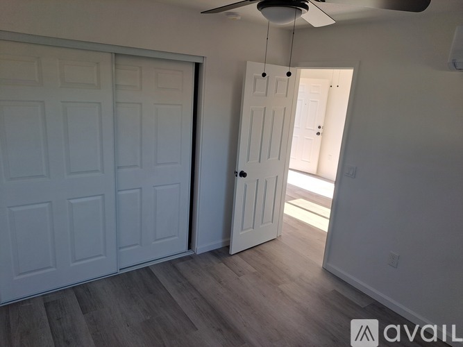 2031 C.N.Perry Avenue 1 Apartment for Rent - Photo gallery 4
