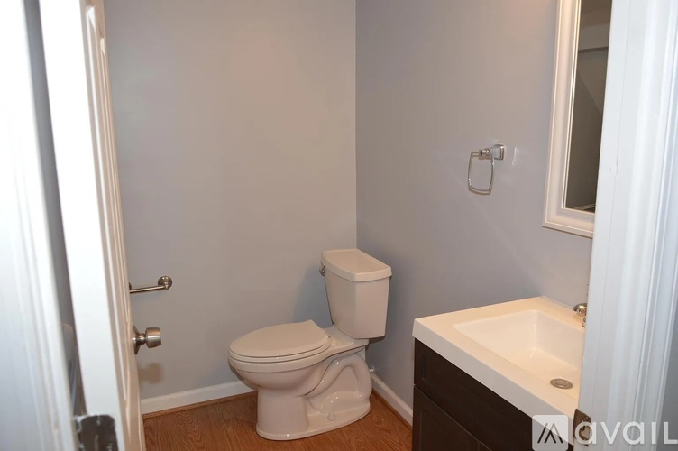 9852 Brookridge Ct 3 Beds Single Family Home for Rent - Photo gallery 3