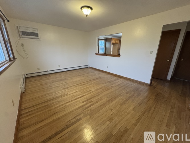 190 Baltimore Ave 2 Beds Apartment for Rent - Photo gallery 2