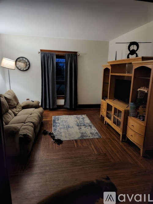2573 Illinois 17 4 Beds Single Family Home for Rent - Photo gallery 2
