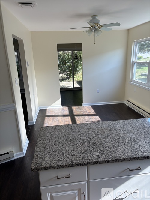 46 Patmore Road 2 Beds Single Family Home for Rent - Photo gallery 5