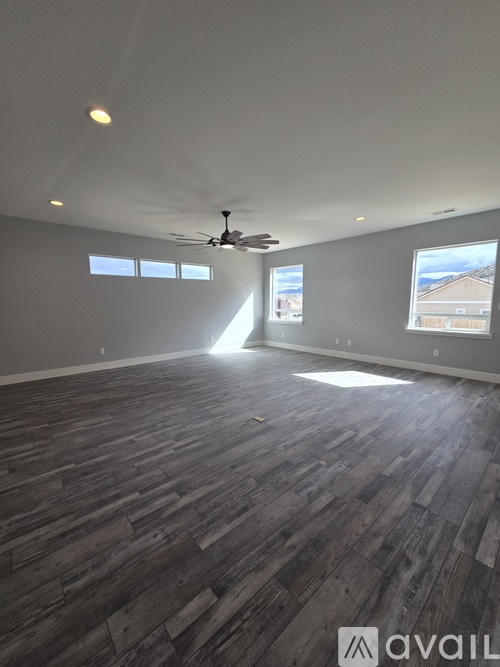 1086 Tee Dr 3 Beds Single Family Home for Rent - Photo gallery 3