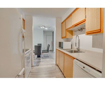 240 Place des Sorbiers 2 Beds Apartment, Condo, Home for Rent - Photo gallery 4