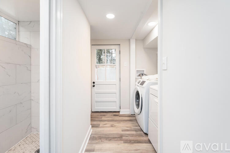 2816 Schooley Dr 4 Beds Single Family Home for Rent - Photo gallery 5