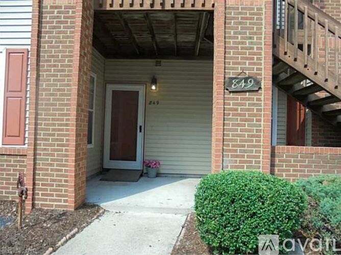 849 Gas Light Lane 2 Beds Townhouse for Rent - Photo gallery 2
