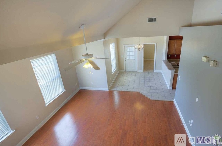 4441 Burbank Drive 3 Beds Condo for Rent - Photo gallery 5