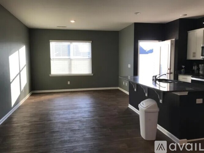 1564 Katherine Ct 3 Beds Single Family Home for Rent - Photo gallery 3