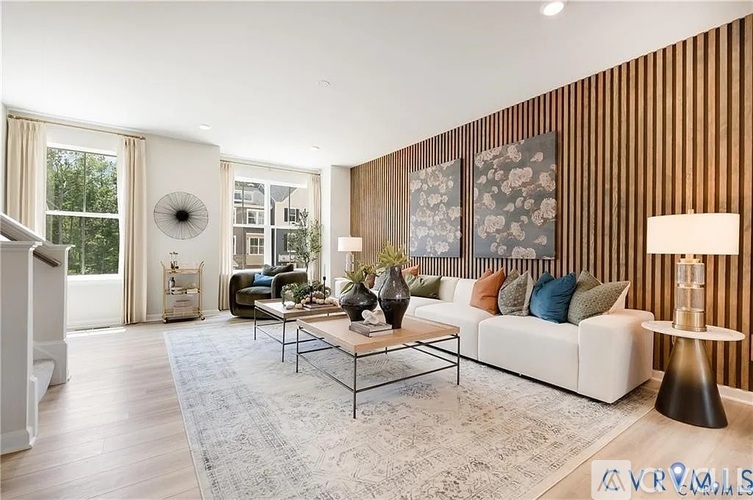 8728 Pioneer Hill Dr 3 Beds Townhouse for Rent - Photo gallery 3