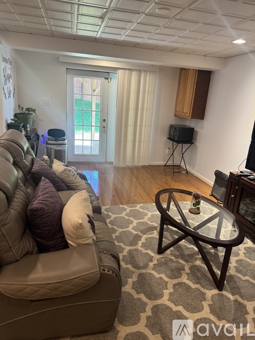 14880 Grassy Knoll Ct 1 Single Family Home for Rent - Photo gallery 3