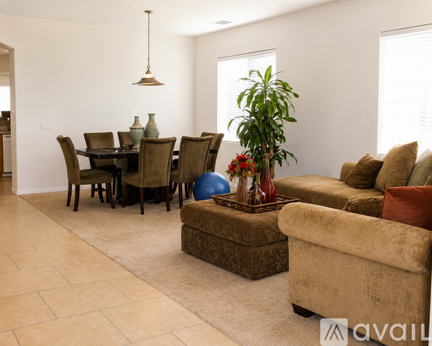 82179 Burton Avenue 4 Beds Single Family Home for Rent - Photo gallery 5