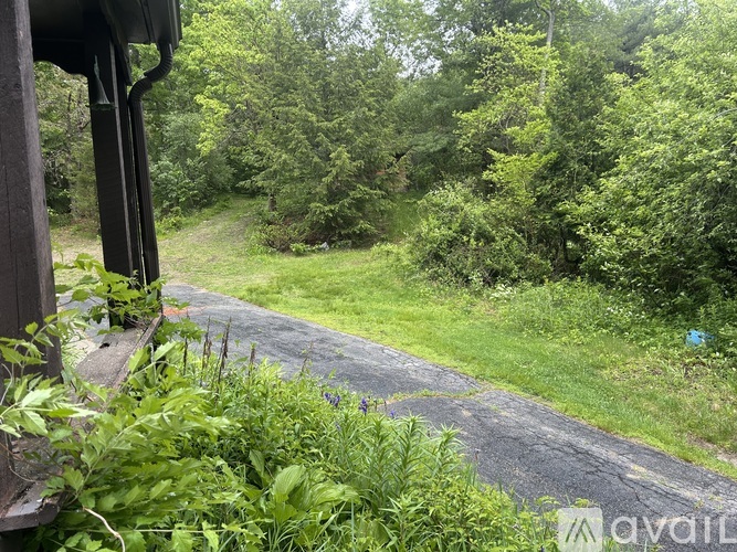 922 Millville Road 3 Beds Single Family Home for Rent - Photo gallery 3