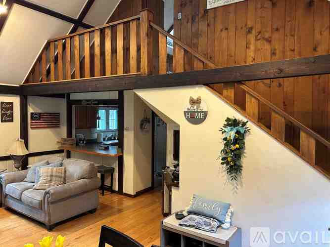 373 Main Street 3 Beds Apartment for Rent - Photo gallery 4