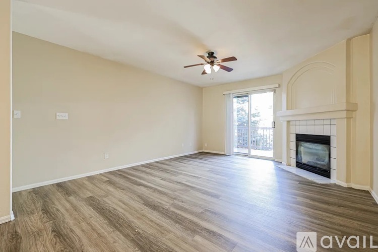 11811 E Kepner Dr 2 Beds Single Family Home for Rent - Photo gallery 2