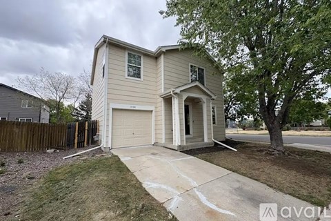 10101 Glencoe Ct 3 Beds Apartment for Rent