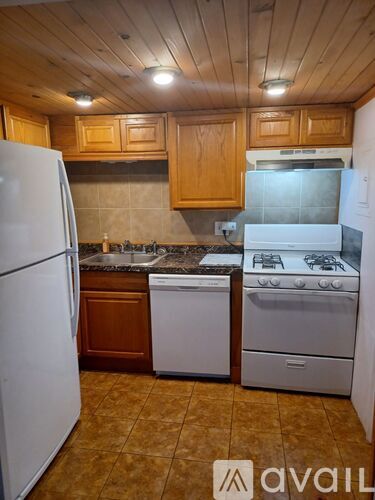 87 Maude Avenue 2 Beds Townhouse for Rent - Photo gallery 5
