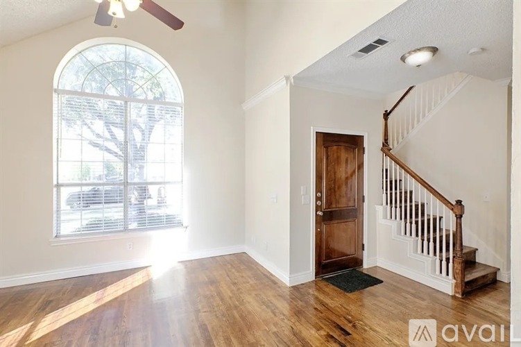 8201 Galley St 4 Beds Single Family Home for Rent - Photo gallery 3