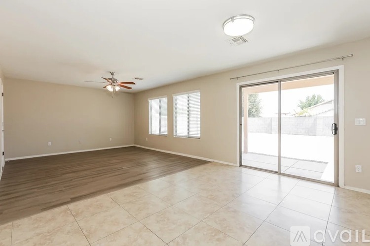 1817 W Desert Seasons Dr 4 Beds Single Family Home for Rent - Photo gallery 3