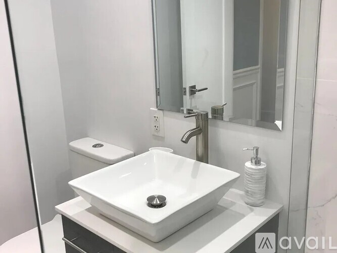 480 Ocean Avenue North 1 Condo for Rent - Photo gallery 5