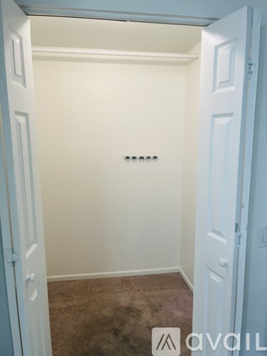 533 22nd St 1 Apartment for Rent - Photo gallery 4