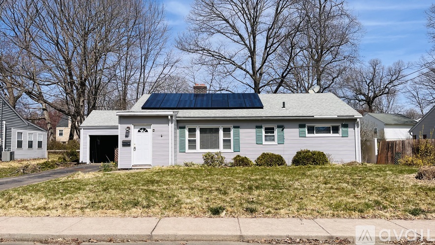 91 Green Manor Rd 3 Beds Single Family Home for Rent - Photo gallery 1