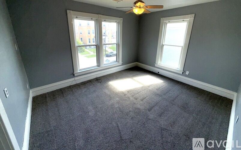 133 W 13th St 2 Beds Apartment for Rent - Photo gallery 5